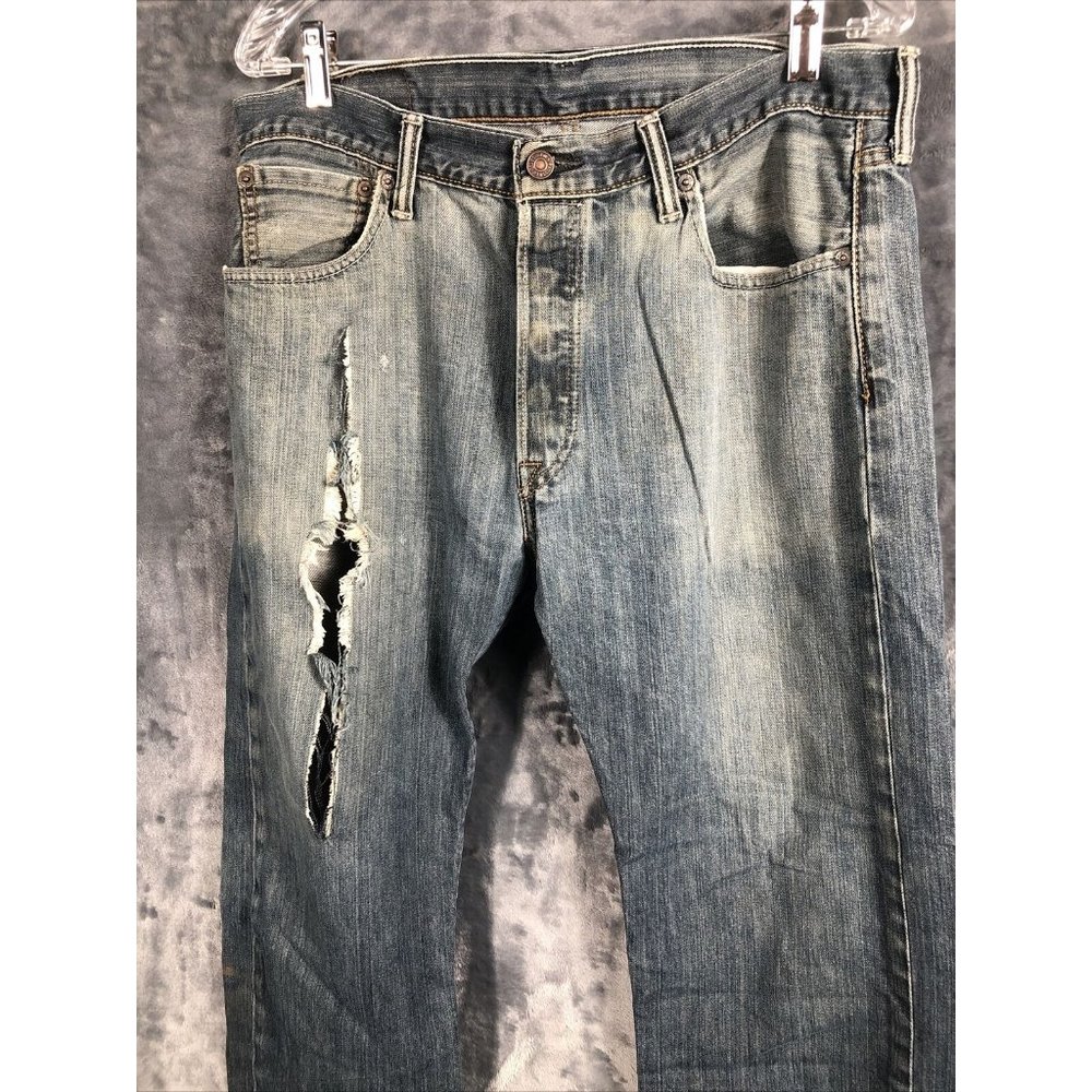 Levi’s 501 Jeans Men’s Size 34-34 Distressed Ripped Pants - Picture 2 of 9